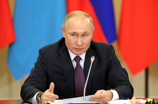 Владимир Путин - Антон Силуанов - Валерий Фальков - Антон Котяков - Путин поручил оказать содействие в трудоустройстве выпускникам вузов этого года - pnp.ru