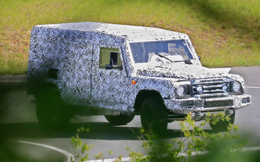 Фотошпионы поймали нечто — помесь внедорожников Gelandewagen и Defender - zr.ru - Австрия