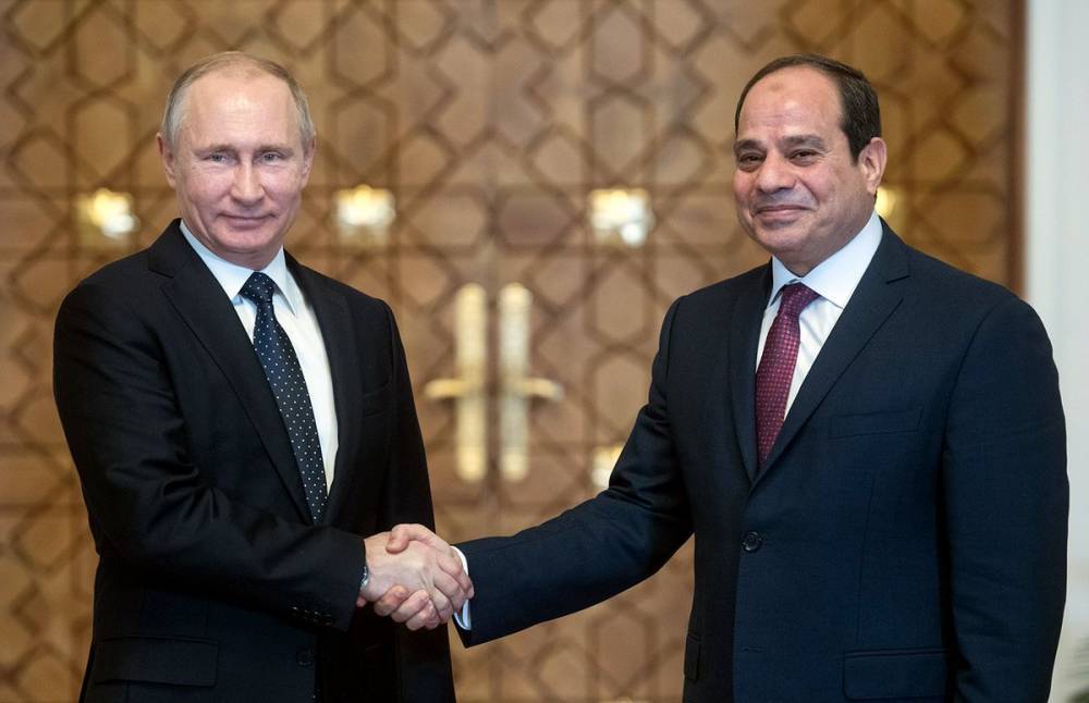 Владимир Путин - Халифа Хафтарый - Президент Египта позвонил Путину, чтобы обсудить ситуацию в Ливии - news-front.info - Россия - Египет - Ливия - Каир