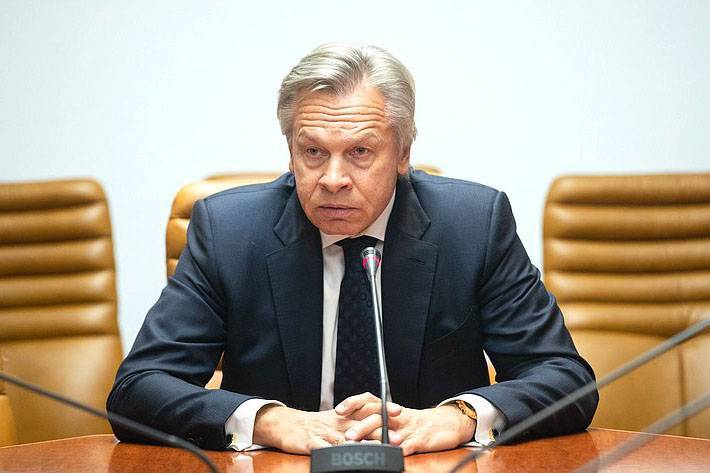 Алексей Пушков - Пушков назвал «чушью» слова американского историка о расизме в России - vm.ru - Россия - США