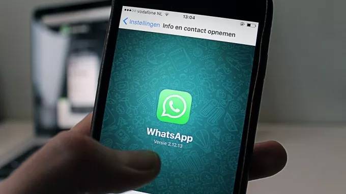 Данные пользователей WhatsApp оказались под угрозой из-за QR-кодов - piter.tv - Индия
