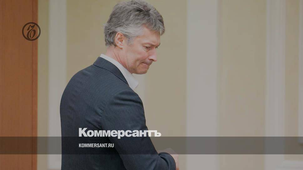 Евгений Ройзман - Бывшего мэра Екатеринбурга Ройзмана госпитализировали с коронавирусом - kommersant.ru - Екатеринбург