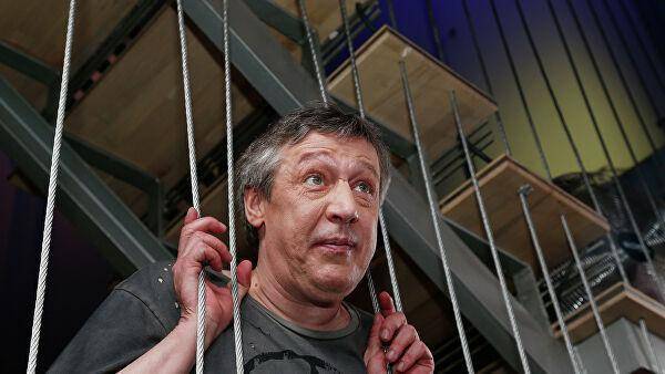 Михаил Ефремов - Иван Стебунов - Заслуженному артисту РФ Михаилу Ефремову грозит до 12 лет лишения свободы - newsrussia.media - Москва - Россия