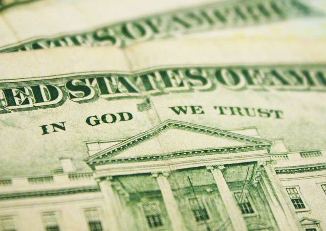 Суд решил судьбу надписи «In God We Trust» на американских долларах - vinegret.cz - США - шт. Миннесота