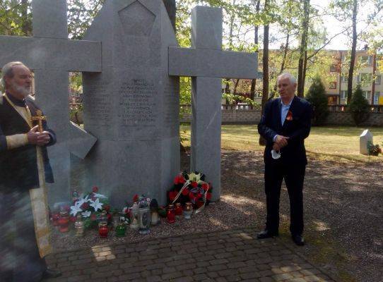 В Варшаве взбесились от георгиевской ленточки на лацкане польского депутата - eadaily.com - Польша - Варшава