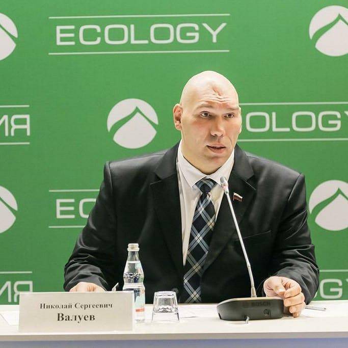 Николай Валуев - Михаил Ефремов - Николай Валуев прокомментировал смертельное ДТП с участием Михаила Ефремова - actualnews.org - Москва