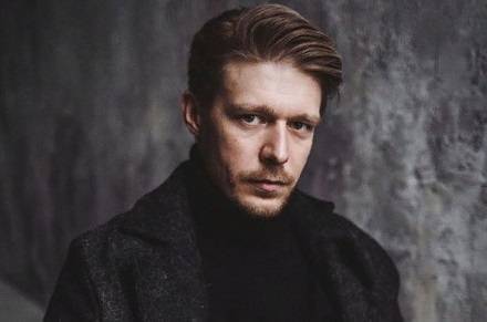 Михаил Ефремов - Никита Ефремов - «Убийца папаша»: Сына Ефремова осудили в социальных сетях - vm.ru - Россия