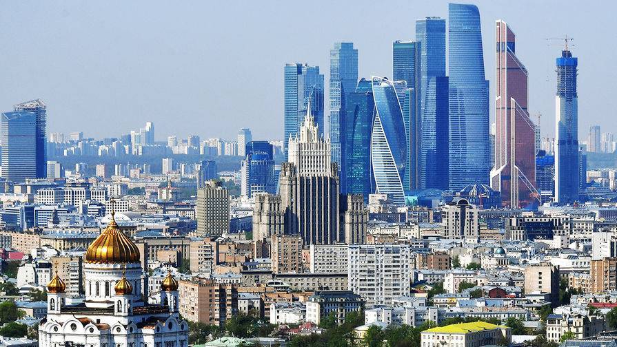 Москва заняла 21 место по дороговизне жизни для иностранных специалистов - gazeta.ru - Москва - Токио - Гонконг - Нью-Йорк - Туркмения - Сингапур - Ашхабад