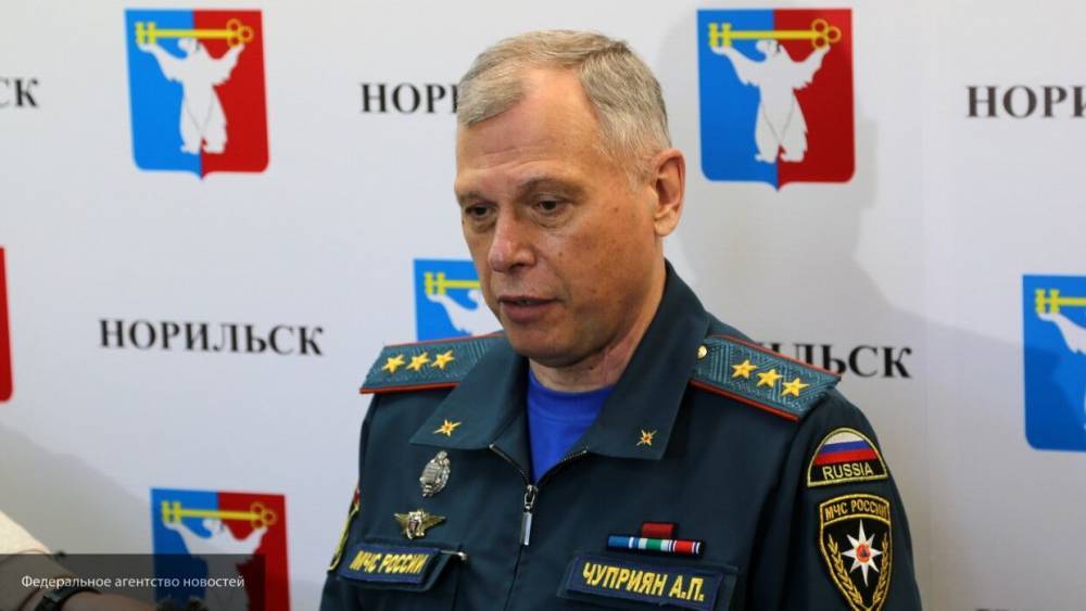 Александр Чуприян - Александр Усс - Замглавы МЧС опроверг сообщения о превышении концентрации нефтепродуктов в Пясино - polit.info - Россия - Красноярский край - Норильск