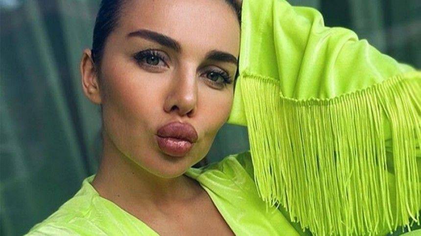 Анна Седокова - Янис Тиммой - Седокова представила очень теплый клип, навеянный разлукой с любимым - 5-tv.ru - Москва - Рига