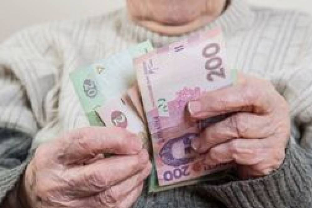 Пенсионный фонд выделил на пенсии в июне еще 2,2 млрд грн - newsone.ua - Россия - Украина