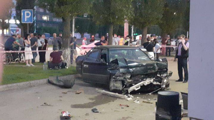 Очевидцы рассказали подробности страшной аварии на Ленинском проспекте - moe-online.ru - Воронеж