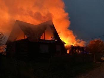 Утренний пожар унес жизнь 40-летнего жителя Вожеги - vologda-poisk.ru