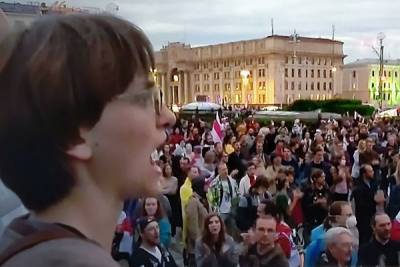 Наталья Ганусевич - Милиция применила водометы против протестующих в Минске - trud.ru - Белоруссия - Минск