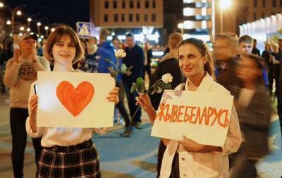 Светлана Тихановская - На протестах в Беларуси задержали почти 600 человек - rbc.ua - Украина - Белоруссия - Минск - Гомель - Витебск - Бобруйск - Бреста