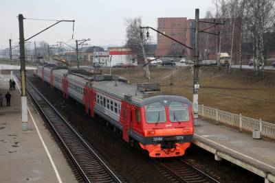 Пассажиров электричек предупредили о запрете продажи билетов без масок - abnews.ru - Санкт-Петербург - Зеленогорск