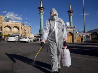 Сима Садат - Пандемия: в Иране зафиксировали суточный рекорд смертности из-за COVID-19 - unn.com.ua - Киев - Иран