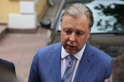 Павел Грудинин - Сергей Левченко - Геннадий Зюганов - Ваха Агаев - КПРФ передало вакантный мандат Вадиму Кумину, а не экс-губернатору Левченко - znak.com - Москва - Россия - Иркутская обл.