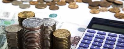 Леонид Горнин - Бюджетам российских регионов угрожает дефицит в 700 млрд рублей - runews24.ru - Россия