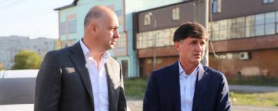 Тамерлан Фарниев проверил ход дорожных работ во Владикавказе - runews24.ru - Владикавказ