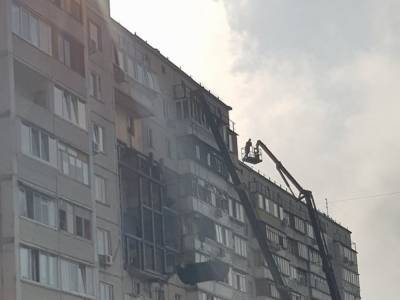 Взрыв дома на Позняках: жильцам начали отдавать вещи - golos.ua - Киев - Гсчс
