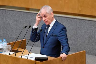 Геннадий Онищенко - Александр Гинцбург - Онищенко рассказал о множестве смертей после повторного заражения COVID-19 - lenta.ru - Россия - Голландия