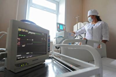 В омские больницы поступило еще 50 аппаратов искусственной вентиляции легких - interfax-russia.ru - Омская обл.