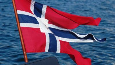 Норвегия усиливает противостояние с РФ, открыв морскую базу для США и НАТО - polit.info - Норвегия - Россия - США - Англия - Тромс