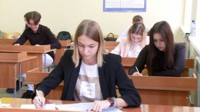 Пензенские десятиклассники написали ОГЭ по математике - penzainform.ru
