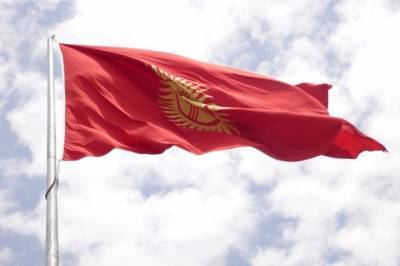 Сооронбай Жээнбеков - Канат Исаев - Президент Киргизии вновь предложил назначить Жапарова главой кабмина - aif.ru - Киргизия