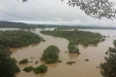 В ГСЧС предупредили о подъеме уровня воды в реках из-за обильных дождей - newsone.ua - Украина - Ивано-Франковская обл. - Львовская обл. - Гсчс