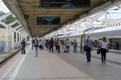 Из-за пробок россияне чаще всего опаздывают на поезд - live24.ru - Москва