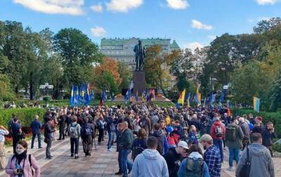 В Киеве проходит Марш УПА - korrespondent.net - Украина - Киев