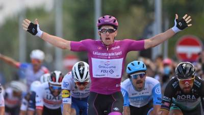 Ильнур Закарин - Француз Демар выиграл 11-й этап "Джиро д'Италия" - vesti.ru - Италия - Франция