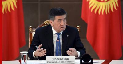 Сооронбай Жээнбеков - Толгонай Стамалиева - Президент Киргизии отказался уходить в отставку - profile.ru - Киргизия