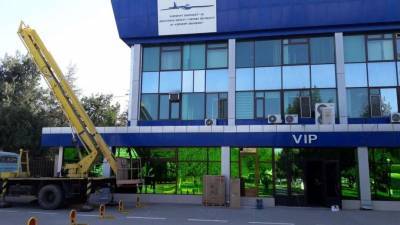 Аскар Мамин - Торги по продаже аэропорта Шымкента назначили на 3 ноября - informburo.kz - Шымкент