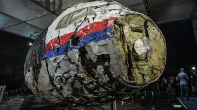 Нидерланды сожалеют о решении РФ не участвовать в консультациях по MH17 - gazeta.ru - Россия - Украина - Австралия - Голландия - Куала-Лумпур - Амстердам