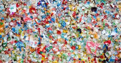 Пластик превратили в водород и углеродные нанотрубки - popmech.ru