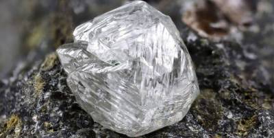 Добыча алмазов АЛРОСА упала на 24% в III квартале - smartmoney.one
