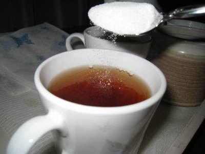Елизавета Тихонова - Медики заявили об опасности чая с сахаром - golos.ua - Украина