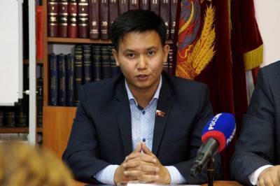 Вячеслав Мархаев - В Бурятии суд отклонил иск МВД о защите чести к депутату, критиковавшему полицию - znak.com - Россия - Улан-Удэ - респ.Бурятия