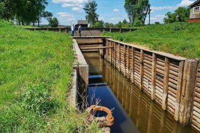 Екатерина Осипова - Водоснабжение в Ивановской области уперлось в деревянный памятник - mkivanovo.ru - Россия - Ивановская обл.