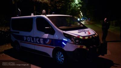 Во Франции - Видео убийства "казнившего" учителя во Франции мужчины появилось в Сети - polit.info - Франция - Париж