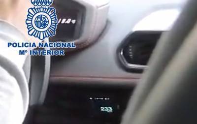 В Испании задержали автоблогера, который разогнался до 233 км/ч - korrespondent.net - Испания - Мадрид - Madrid