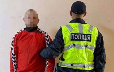 В Киеве пьяный мужчина пытался ворваться в отделение полиции - korrespondent.net - Киев - Запорожская обл. - Нападение