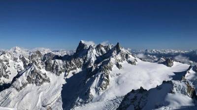 Виктор Гюго - Альпийские ледники могут исчезнуть - ru.euronews.com - Франция - Антарктида - Венеция