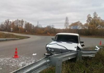 В Чучкове пьяный водитель «шестерки» врезался в отбойник на переезде - ya62.ru