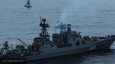 Боевые суда РФ демонстративно прошествовали мимо армады 6-го флота ВМС США - politros.com - Россия - США - Сирия - Гибралтар
