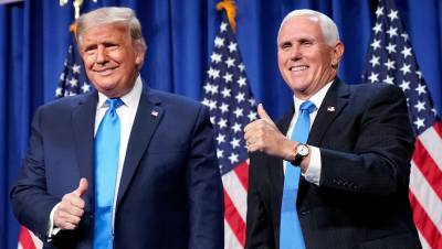 Дональд Трамп - Меланья Трамп - Майк Пенс - Пенс пожелал Трампу выздоровления - gazeta.ru - США