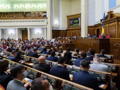 Владимир Зеленский - Зеленский задал себе три "откровенных вопроса" в Раде - gordonua.com - Украина - Донбасс